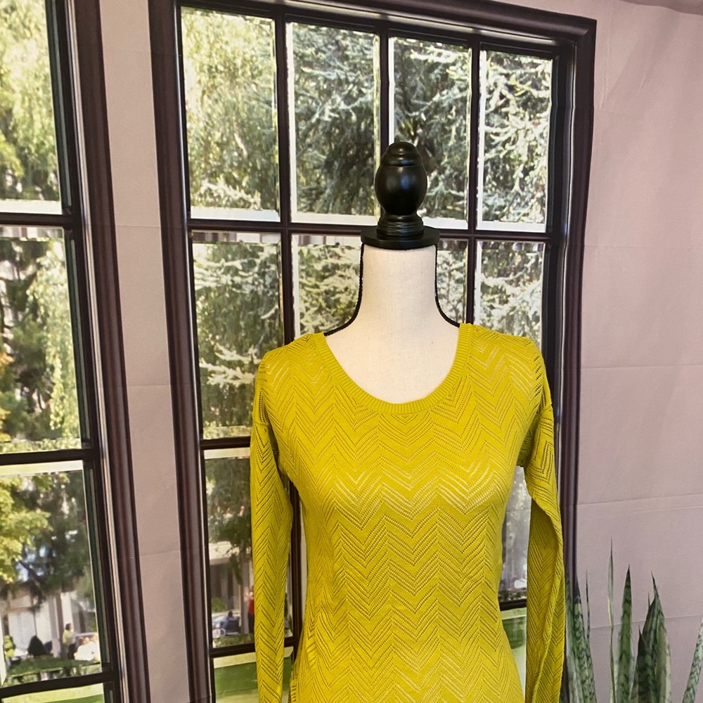 LOFT Springtime Sweater - Picture 6 of 9